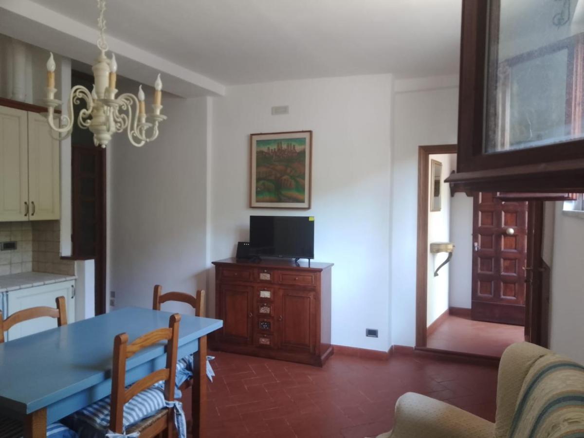 La Casina Tra Le Torri Apartamento San Gimignano Exterior foto